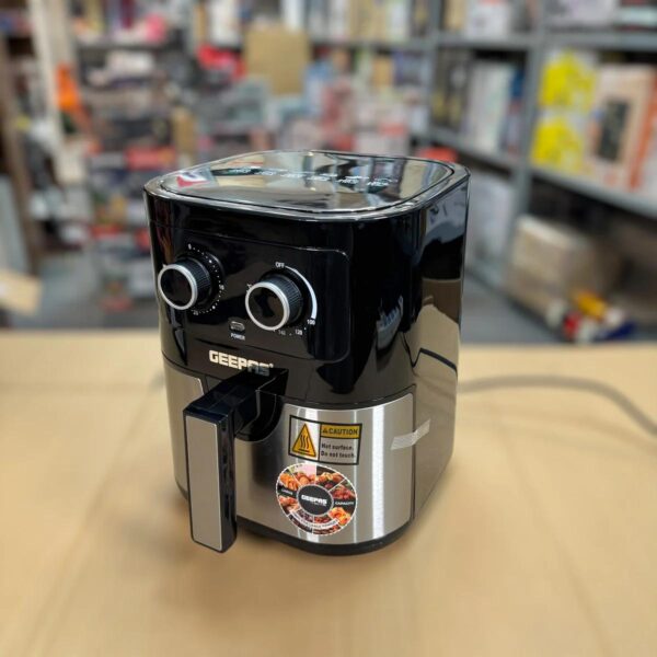 Geepas 4.5L Air Fryer - Image 3